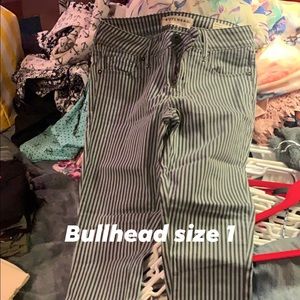 Bullhead jeans size 1
